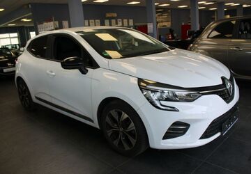 Renault Clio 28.633 km 12.980 &euro; Euskirchen 53881