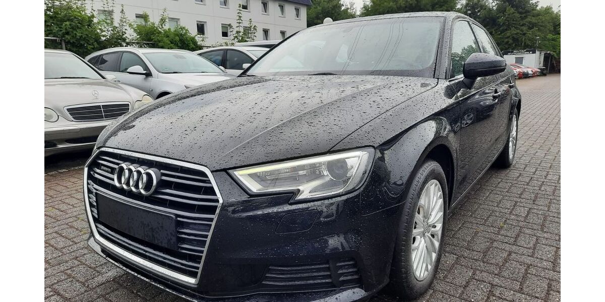Audi A3 269.000 km 9.750 &euro; Aachen 52070