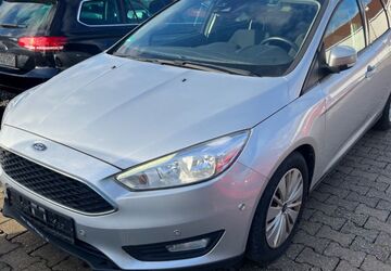 Ford Focus 152.500 km 4.500 &euro; Eschweiler 52249