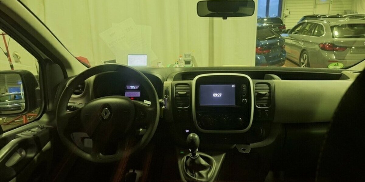 Renault Trafic L2H1 3 Sitze Standh. Regale EU6 GARANTIE 85.000 km 16.000 &euro; Erftstadt 50374