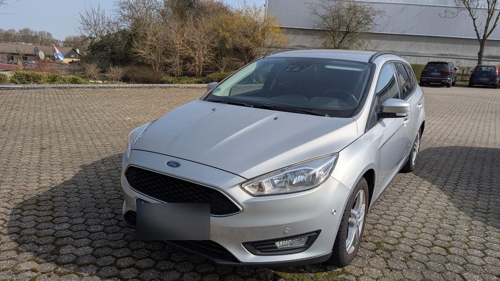 Ford Focus 212.855 km 4.200 &euro; Aachen 52068