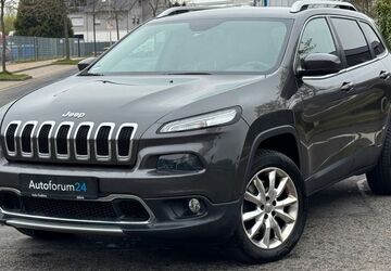 Jeep Cherokee 200.000 km 8.999 &euro; Jülich 52428