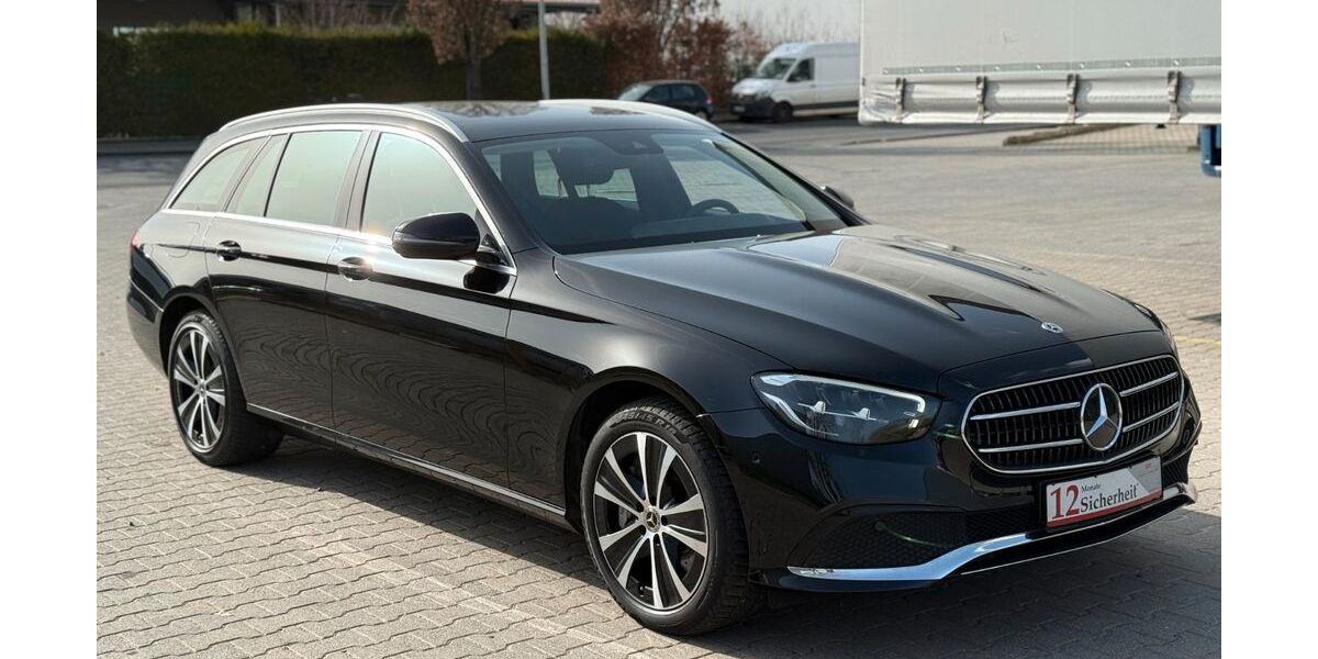 Mercedes-Benz E 300 81.662 km 27.990 &euro; Alsdorf 52477