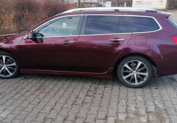 Honda Accord 228.000 km 8.900 &euro; Düren 52351
