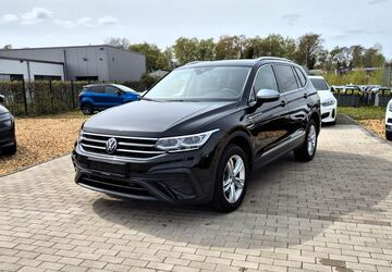 VW Tiguan Allspace 28.000 km 35.899 &euro; Bedburg 50181