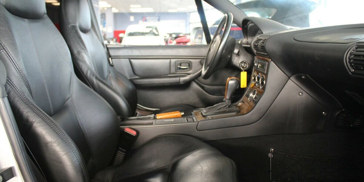 BMW Z3 3,0i Coupe Aut. 106.086 km 23.980 &euro; Euskirchen 53881