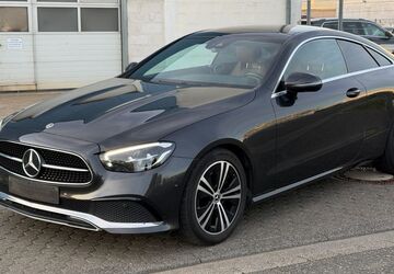 Mercedes-Benz E 220 139.412 km 28.999 &euro; Düren 52353