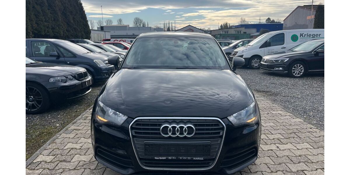 Audi A1 220.000 km 4.900 &euro; Eschweiler 52249