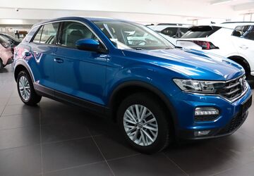VW T-Roc 99.975 km 13.200 &euro; Düren 52349