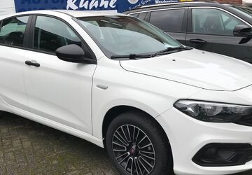 Fiat Tipo 5 km 22.099 &euro; Baesweiler 52499
