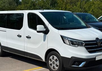 Renault Trafic 12.200 km 38.450 &euro; Düren 52355