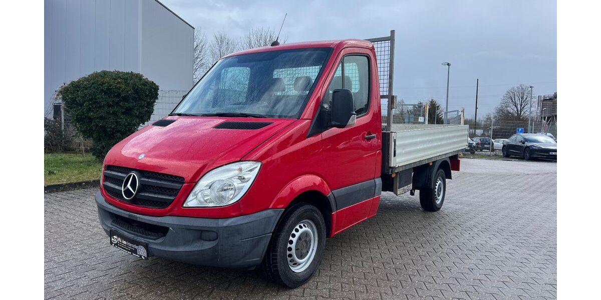 Mercedes-Benz Sprinter 121.000 km 11.490 &euro; Eschweiler 52249