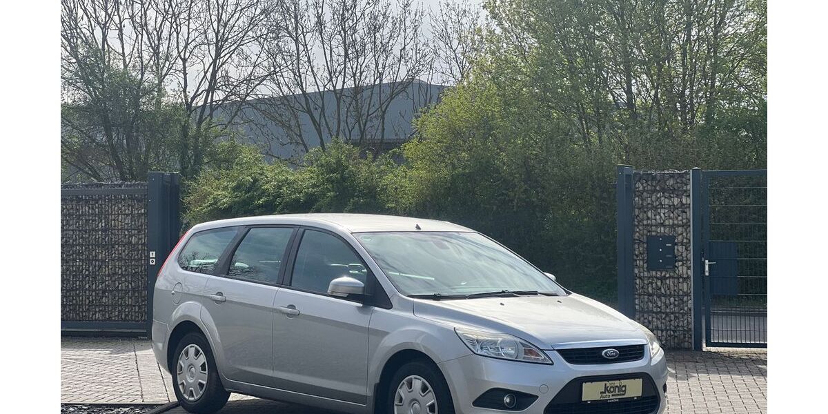 Ford Focus 115.000 km 3.699 &euro; Jülich 52428