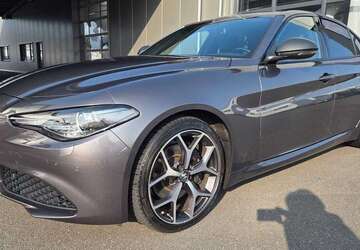 Alfa Romeo Giulia 77.768 km 42.879 &euro; Düren 52351