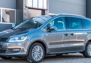 VW Sharan 242.534 km 8.900 &euro; Rommerskirchen 41569
