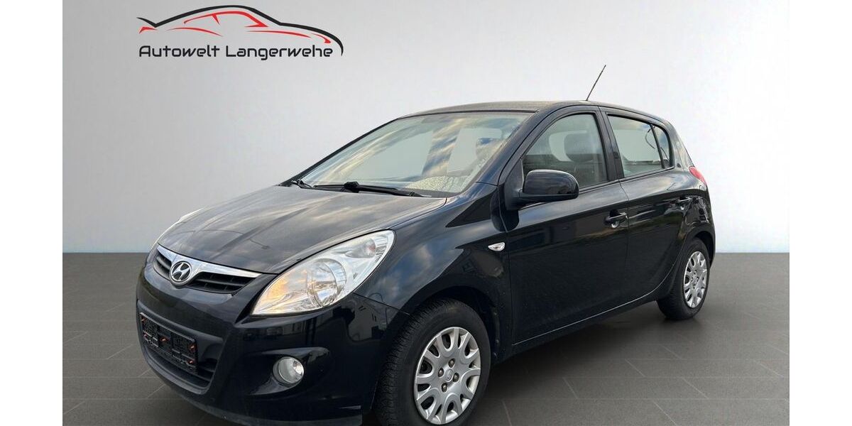 Hyundai i20 37.255 km 6.499 &euro; Langerwehe 52379