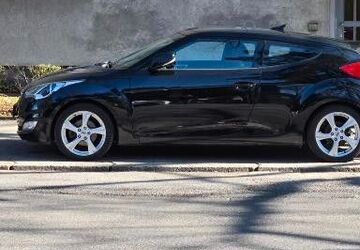 Hyundai Veloster 95.000 km 8.300 &euro; Aachen 52066