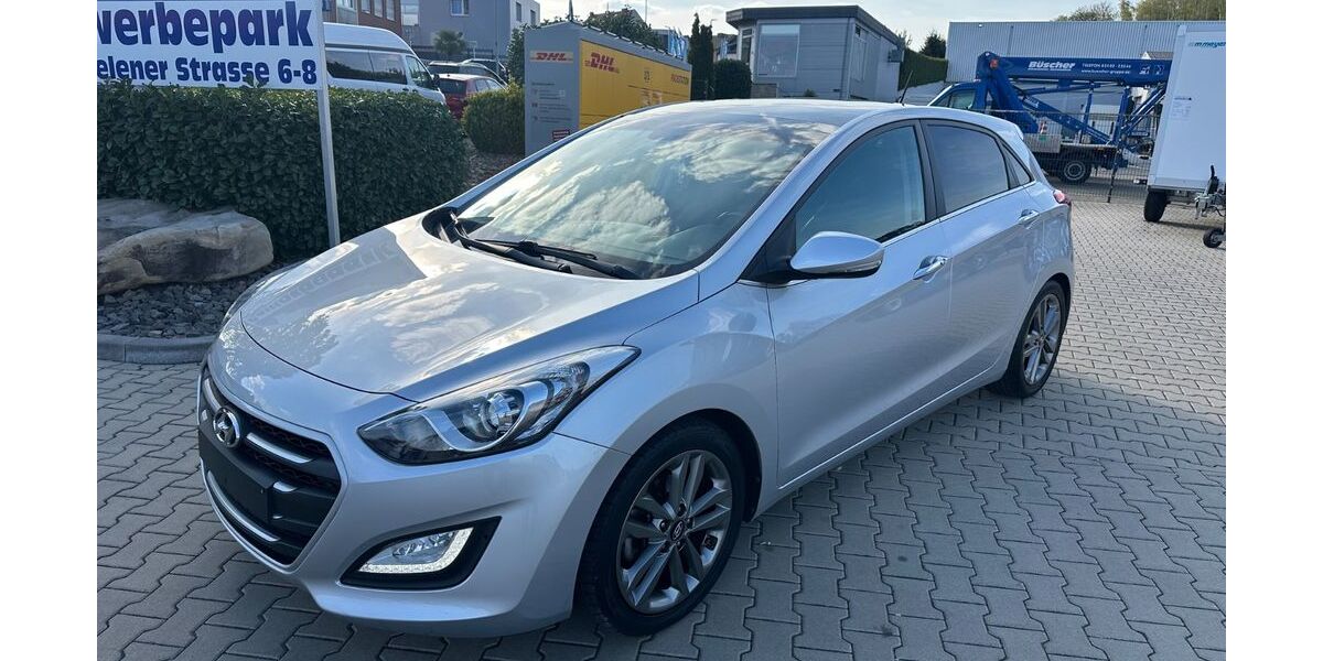 Hyundai i30 184.545 km 7.499 &euro; Stolberg 52222