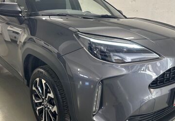 Toyota Yaris 21.700 km 23.500 &euro; Stolberg 52224