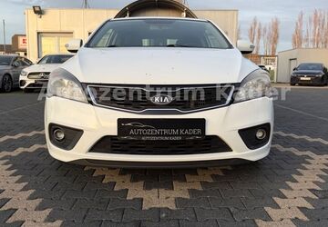 Kia ceed / Ceed 284.000 km 2.900 &euro; Eschweiler 52249