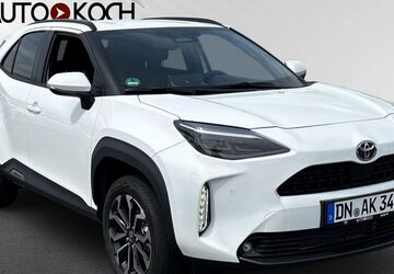 Toyota Yaris Cross 3.317 km 29.990 &euro; Düren 52351