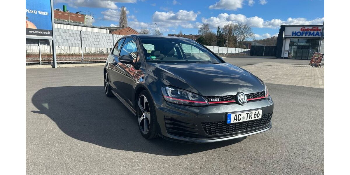 VW Golf 111.095 km 15.500 &euro; Eschweiler 52249