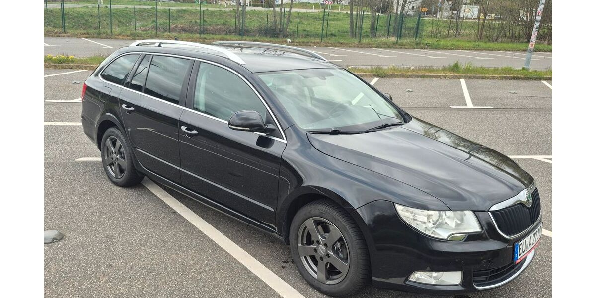 Skoda Superb 189.000 km 8.500 &euro; Mechernich 53894