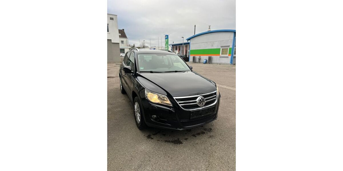 VW Tiguan 259.020 km 4.000 &euro; Düren 52351