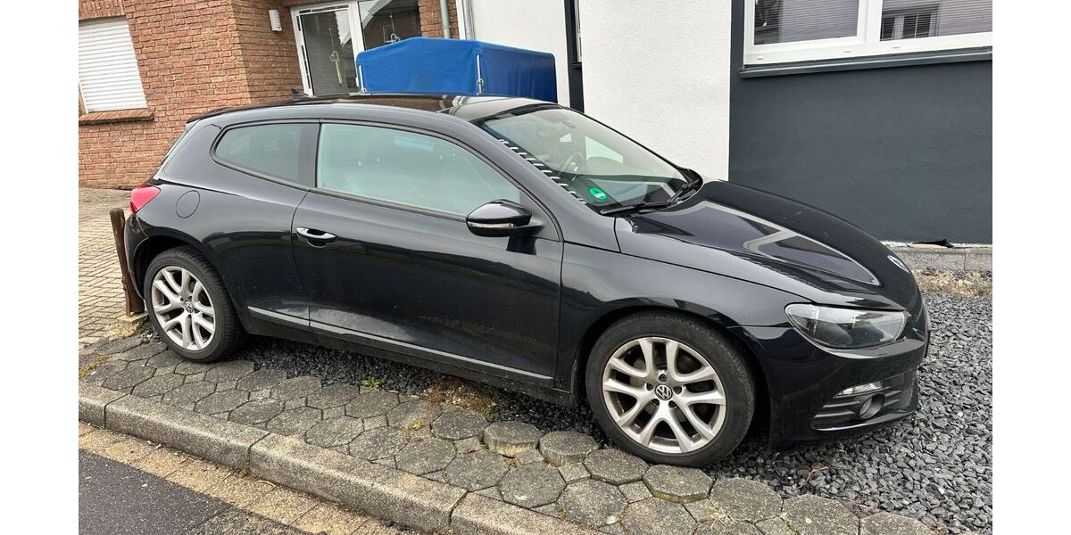 VW Scirocco 140.000 km 9.000 &euro; Kreuzau 52372