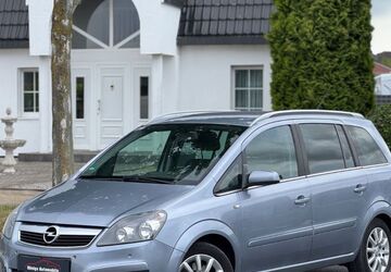 Opel Zafira 113.000 km 5.990 &euro; Jülich 52428