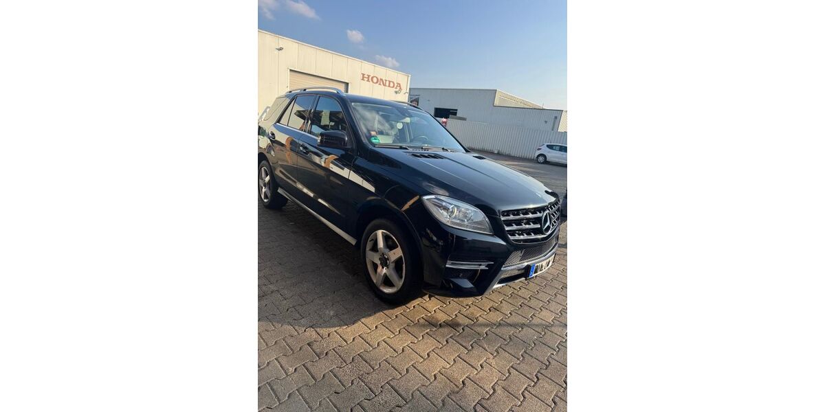 Mercedes-Benz ML 350 280.000 km 13.990 &euro; Bergheim 50129