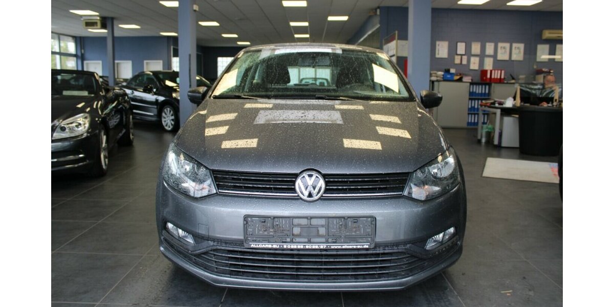 VW Polo 1.0 Klima - 1.Hand- 8fach bereift 73.518 km 7.980 &euro; Euskirchen 53881