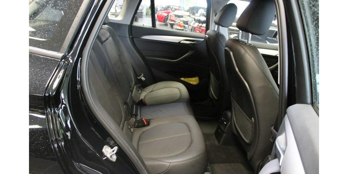 BMW X1 sDrive20i Aut. Advantage 17.320 km 29.980 &euro; Euskirchen 53881