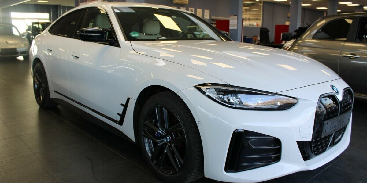 BMW i4 M50 Gran Coupe - 8-FACH BEREIFT - 73.575 km 39.980 &euro; Euskirchen 53881