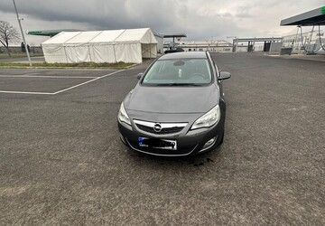 Opel opel astra j 192.570 km 3.260 &euro; Heimbach 52396