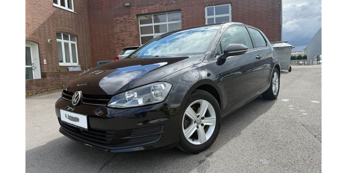 VW Golf 172.032 km 5.499 &euro; Düren 52349
