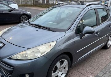 Peugeot 207 289.000 km 1.790 &euro; Aachen 52066