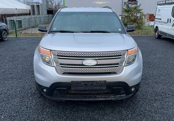 Ford Explorer 221.000 km 4.999 &euro; Düren 52351