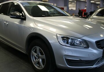 Volvo V60 Cross Country D4 Geartronic Pro - Schiebedach 104.995 km 19.980 &euro; Euskirchen 53881