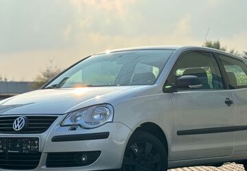 VW Polo 98.000 km 5.499 &euro; Eschweiler 52249