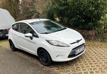 Ford Fiesta 150.000 km 2.850 &euro; Aachen 52078