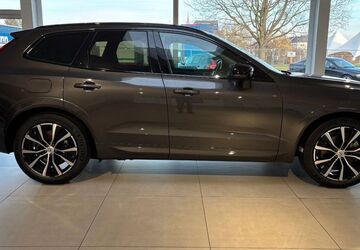Volvo XC60 26.626 km 47.490 &euro; Düren 52351