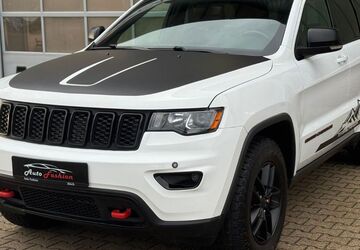 Jeep Grand Cherokee 61.000 km 31.950 &euro; Jülich 52428