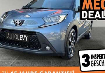 Toyota Aygo 21.214 km 19.724 &euro; Aachen 52078