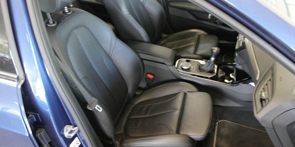 BMW 118 118i Sport Line 62.769 km 20.980 &euro; Euskirchen 53881