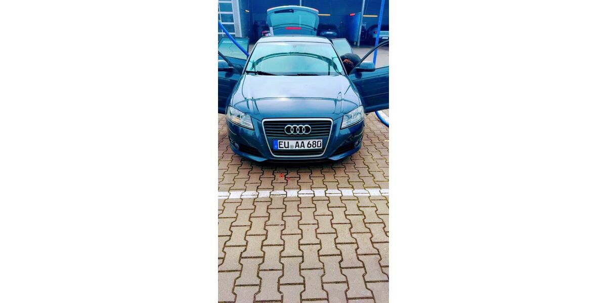 Audi A3 205.000 km 2.700 &euro; Euskirchen 53879
