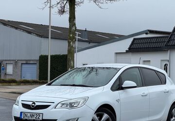 Opel Astra 127.473 km 5.690 &euro; Jülich 52428