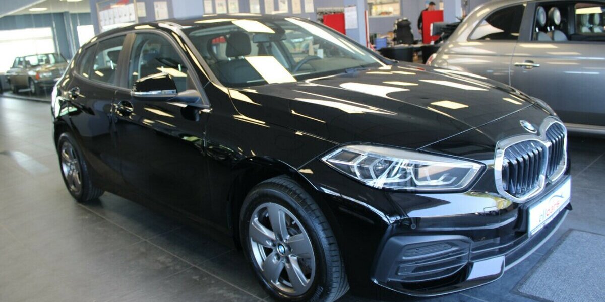 BMW 118i Aut. 19.998 km 21.980 &euro; Euskirchen 53881