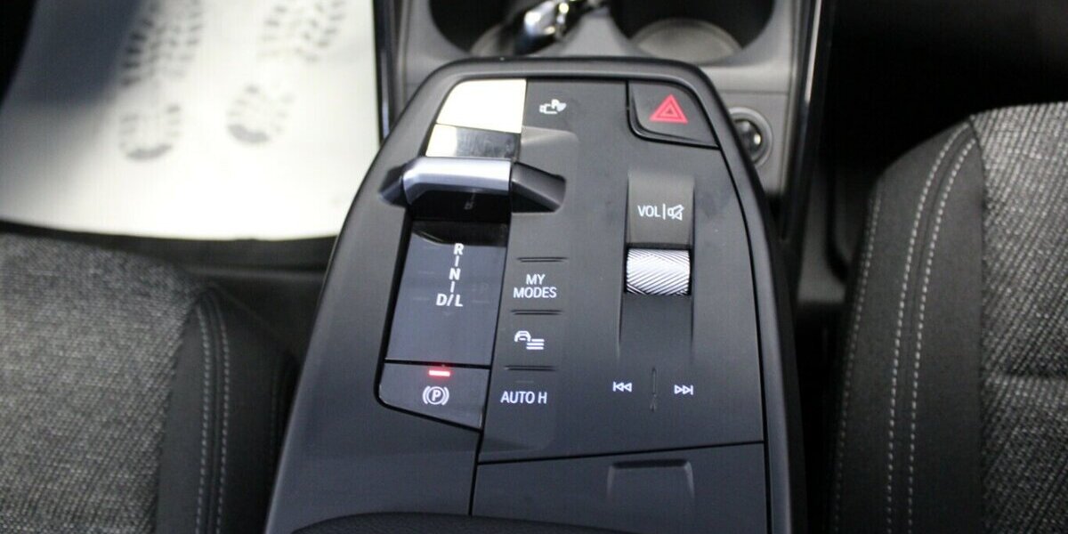 BMW 218 Active Tourer Aut. 89.998 km 21.980 &euro; Euskirchen 53881