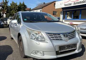 Toyota Avensis 360.000 km 2.500 &euro; Denrath 53894